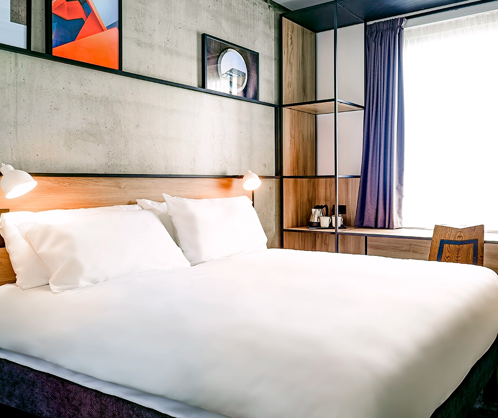 Hotel mattress protector 3