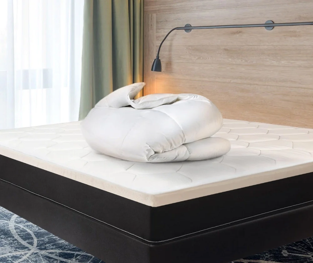Feather & down duvet 2